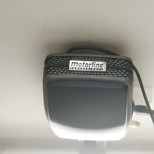 SALE OF AUTOMATION MACHINE FOR INTERNAL GARAGE DOOR