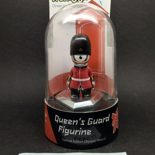 Wenlock Queen´s Guard Figurine like new, collectible London 2012 Olympic Mascot
