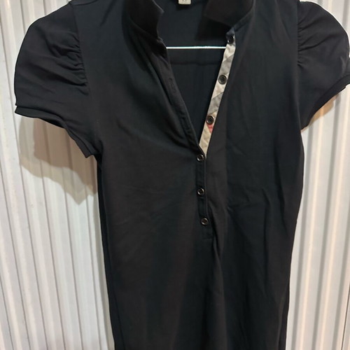 Burberry women's T shirt like new, size XS