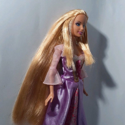 Barbie Rapunzel Cut and Style 2008 doll used