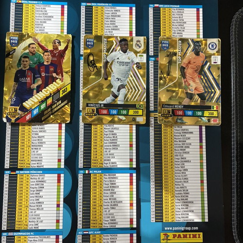 Panini FIFA 365 Adrenalyn XL used, 3 rare Top Master & Unstoppable cards