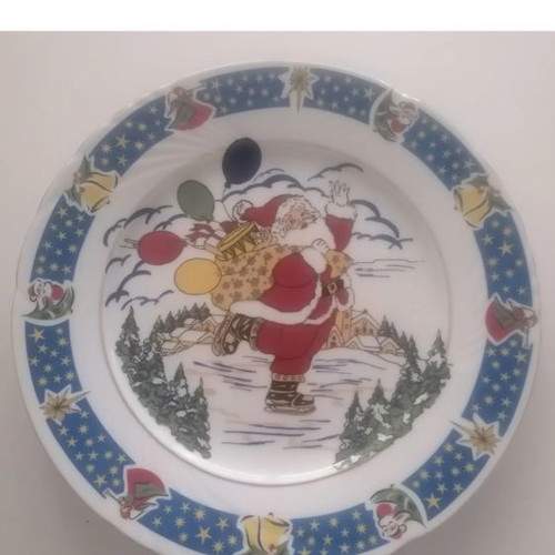 Crown Regent Christmas plate used with Santa Claus 26 cm