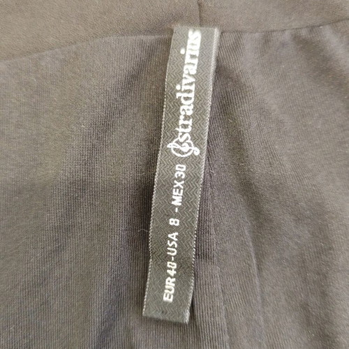 Stradivarius black mini skirt with front zipper, like new