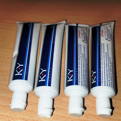 KY Water-Based Lubricant for Intimacy and -  8,00 - Vendora.cy