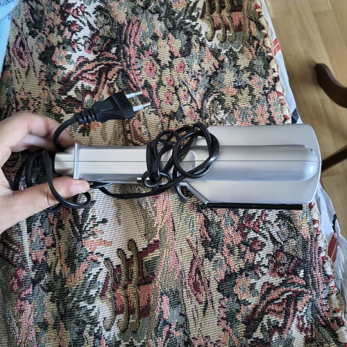 Vicko Hair Straightener like new