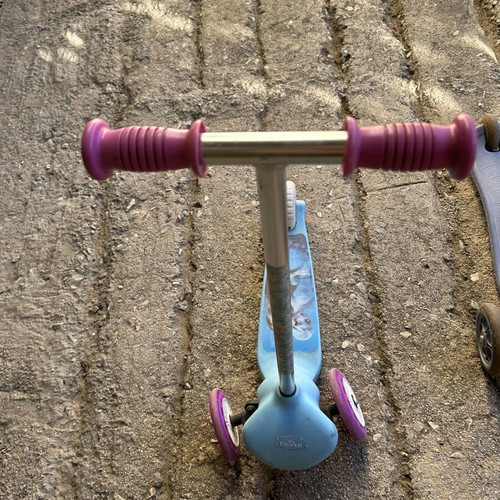 Elsa children's scooter used
