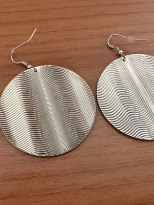 Dangling earrings 5.3cm new