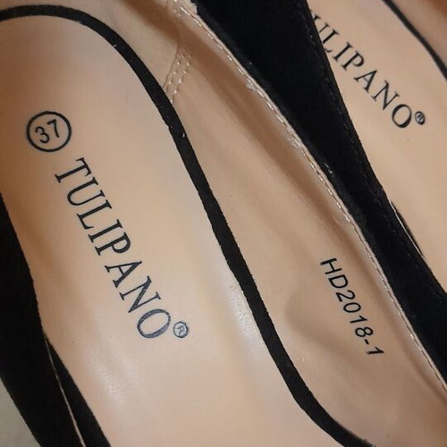 Tulipano black velvet pumps like new, size 37