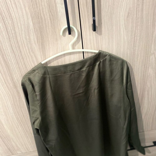 Genesis women's khaki blouse new, size M