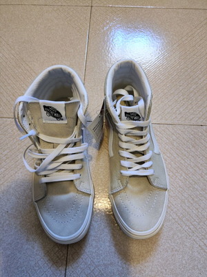 Vans Sk8-hi Μποτάκια Μπεζ μέγεθος 37 καινούργια