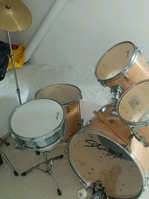 Drums Stagg και ξυλάκια καφέ καινούργια