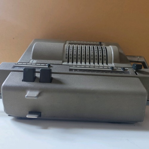 Mechanical calculator Odhner model 239 new
