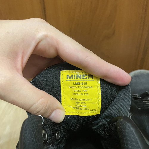 Miner steel toe shoes size 40, black
