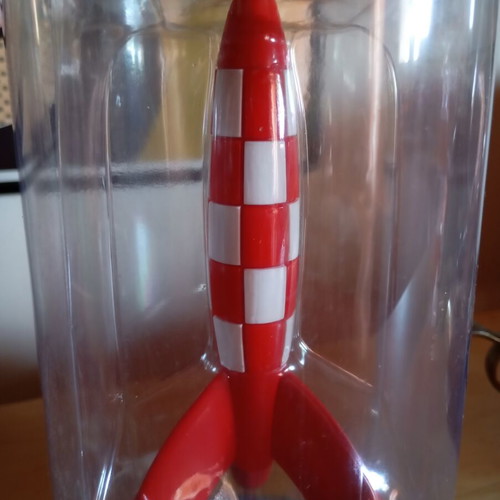 Tintin Collectible Rocket from Destination Moon with Gift Watch