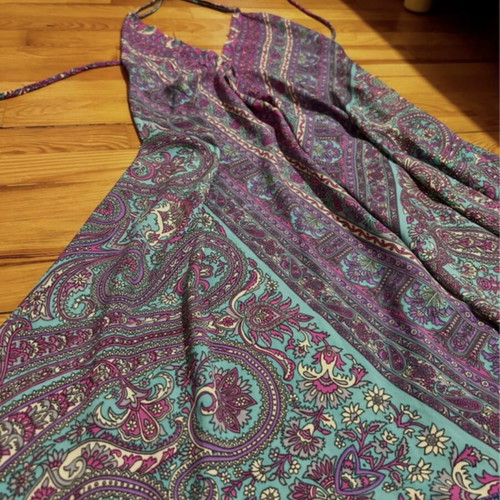 Boho maxi dress purple queen with halter neckline and paisley pattern like new