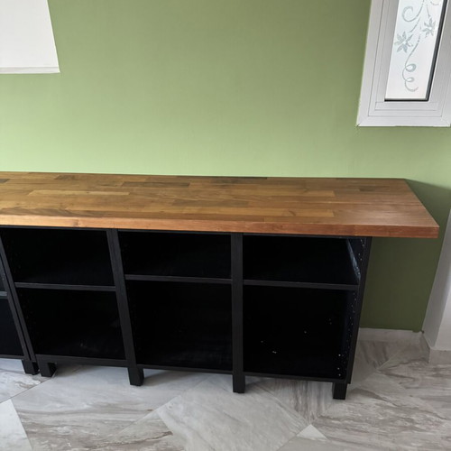 Shelving units, small x3 and large x2, wood