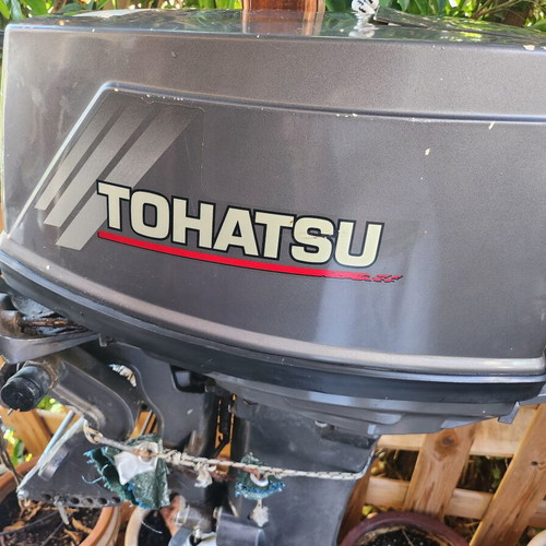 Tohatsu 25 outboard motor, long shaft