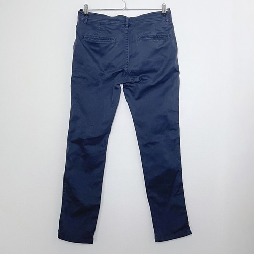Bershka Pant 00s used, blue, good condition with small hole