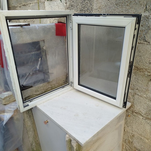 Aluminum frames used, three balcony doors and windows set