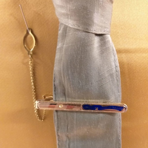 Tie clip new with chain and blue enamel