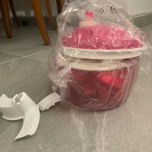 Tupperware Hand Mixer like new