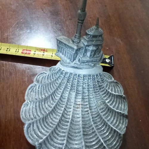 Set of collectible household items like new