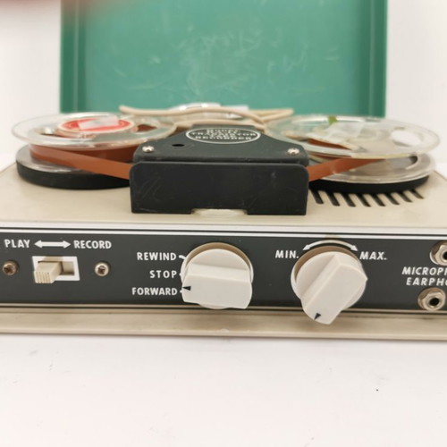 Suntape Transistor RA-11 spy tape recorder used with functional spool
