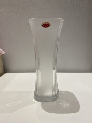 Γυάλινα βάζα μεταχειρισμένα, ύψος 25cm και 22cm