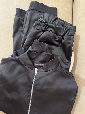 Bubblegun sportswear set, black and pink