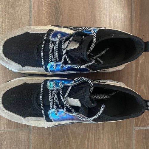 Women's sneakers No39 used with different colors and textures