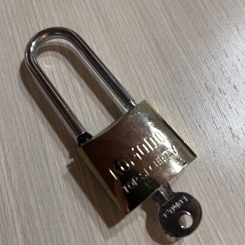 Padlock with key like new