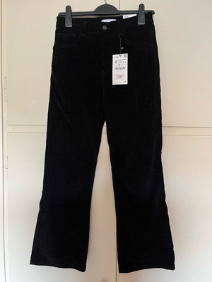 Zara crop trousers new, corduroy velvet, size 38