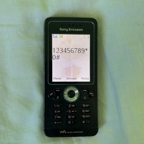 Sony Ericsson W302 like new
