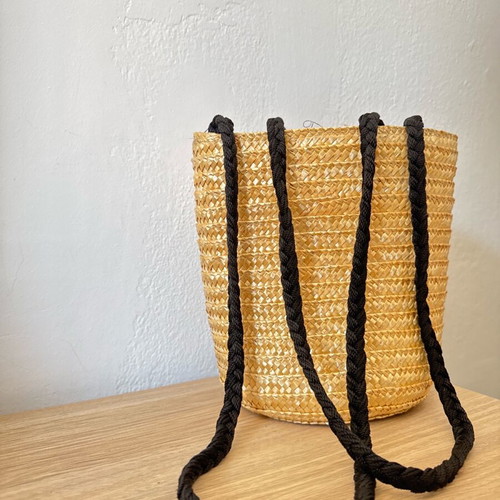 Straw shoulder bag new
