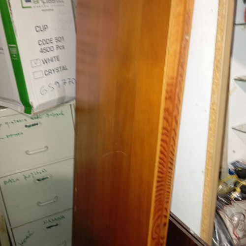 2 Oregon interior doors used with solid wood frames 9 cm