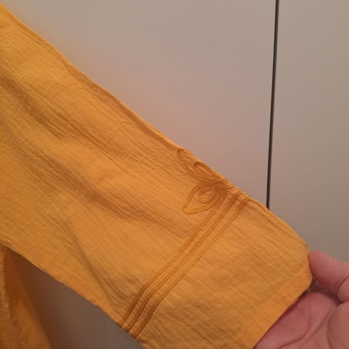 Kaftan like new, ochre color, size L