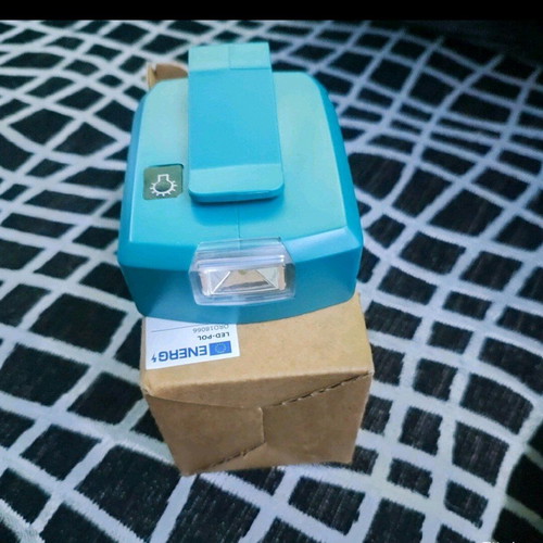 Led flashlight for Makita batteries new with two USB ports