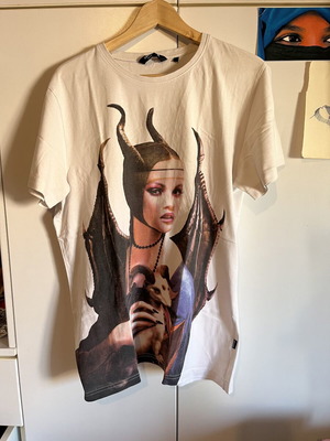 T-shirt XL like new, multicolor