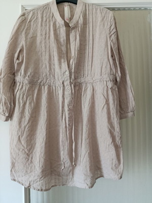 Beige shirt, size S