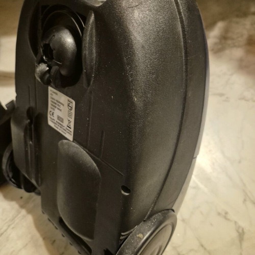 Philips PowerLife 1800W FC8450 vacuum cleaner used