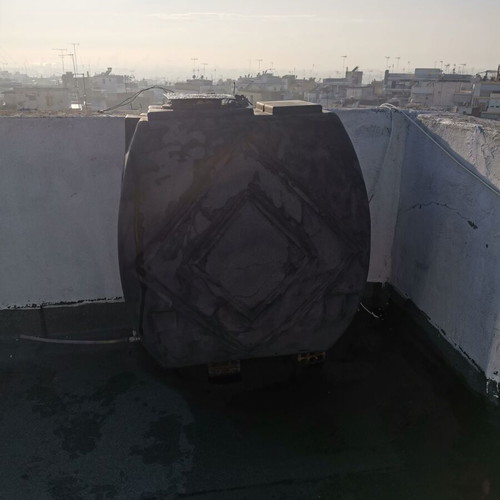Oil tank used in good condition