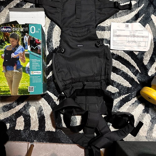 Chicco 0+ Baby Carrier like new