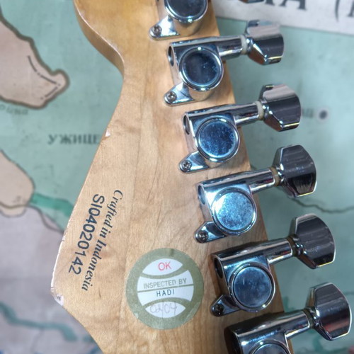 Squier limited edition electric guitar for Fender 50 years Anniversary