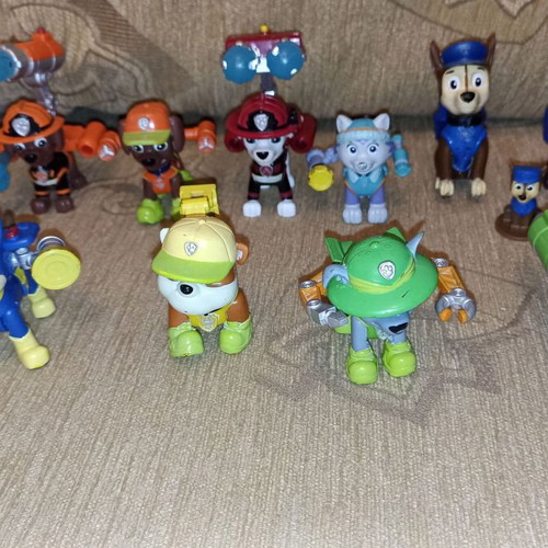 Paw Patrol figures set used, children's toys