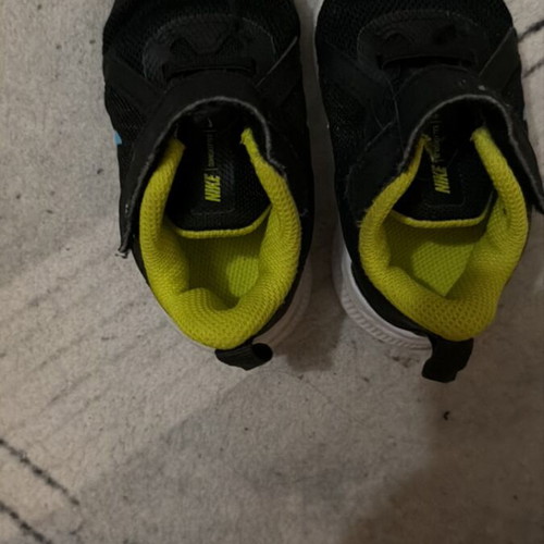 Nike shoes size 19 like new