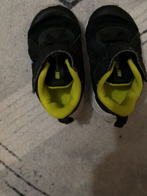 Nike shoes size 19 like new