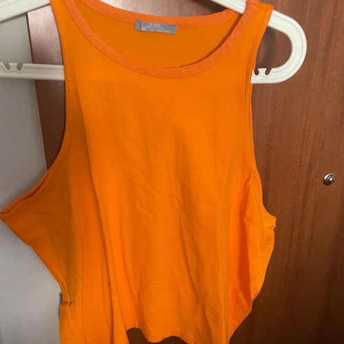 Zara top size S like new, orange