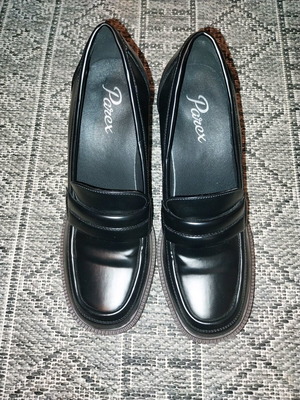 Parex loafer like new, size 39, black and brown
