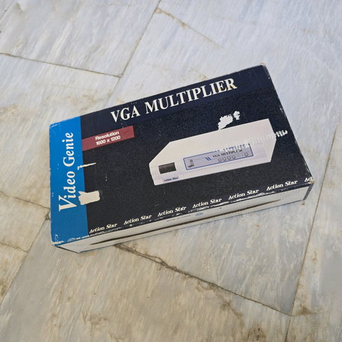 Action Star Video Genie VGA Multiplier new