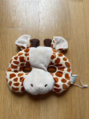 Cloth mask giraffe Nature planet toy like new